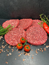 Load image into Gallery viewer, 6 x 114g  Handmade British Beef Burgers
